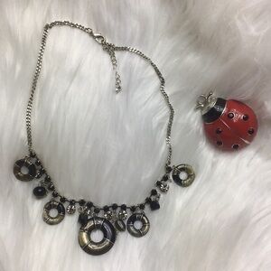 Crystal bead, statement piece, 14” choker, NWOT.